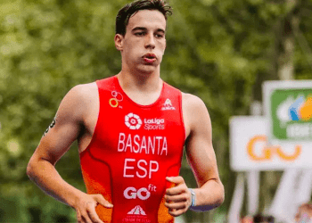 Esteban Basanta, sólo ante el peligro en la Copa de Europa de Kitzbühel