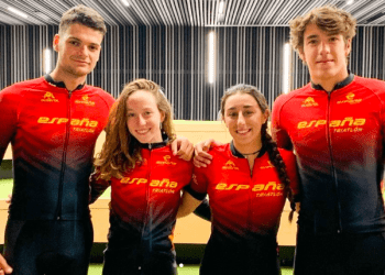 Andrés Prieto en el TOP-10 del Mundial júnior de Triatlón con Elena Viejo como mejor fémina