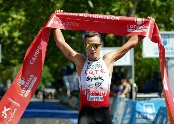 David Castro se proclama campeón de España de Triatlón Olímpico