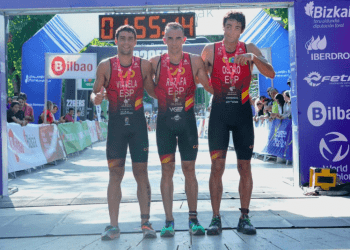 Triplete histórico masculino en el Campeonato de Europa de Triatlón Cros