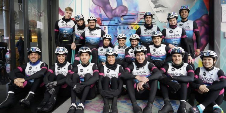 El «Peñota Dental Alusigma Triatlón» celebra su primera concentración anual