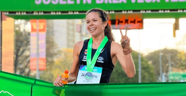 Joselyn Brea bate el récord nacional de Venezuela en Media Maratón