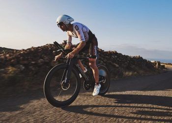 Jordi Montraveta vuelve a rozar un podio internacional en el Alpe Triathlon