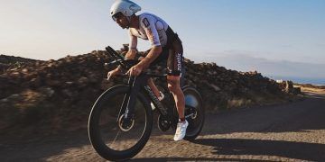Jordi Montraveta vuelve a rozar un podio internacional en el Alpe Triathlon