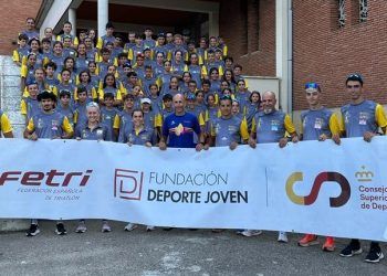 Ya se encuentra en marcha el «Encuentro Nacional de Menores de Triatlón»