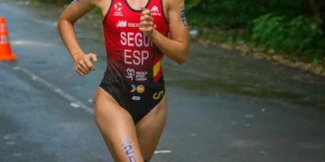 Alejandra Seguí se cuelga el bronce en el Campeonato de Europa júnior de Triatlón