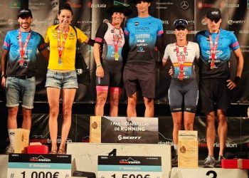Pello Osoro y Sara Loehr vencen sin paliativos el Bilbao Triathlon 2023