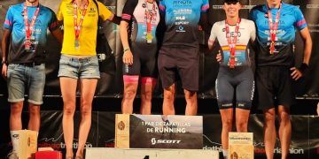 Pello Osoro y Sara Loehr vencen sin paliativos el Bilbao Triathlon 2023