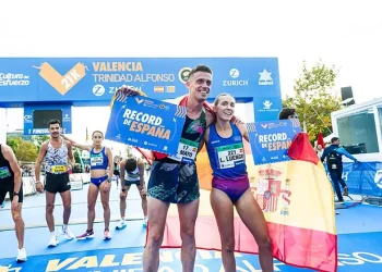 Carlos Mayo y Laura Luengo sellan los nuevos récord de España de Media Maratón