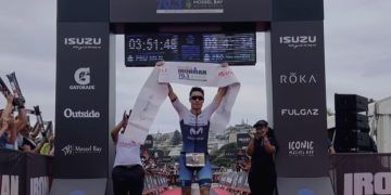 Javier Gómez Noya gana el IRONMAN 70.3 Mossel Bay y sella su slot para el mundial