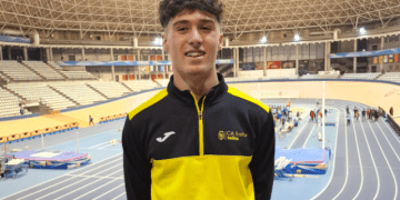 Xavi Cabanilles es de otro planeta: nuevo récord de España para el triatleta valenciano
