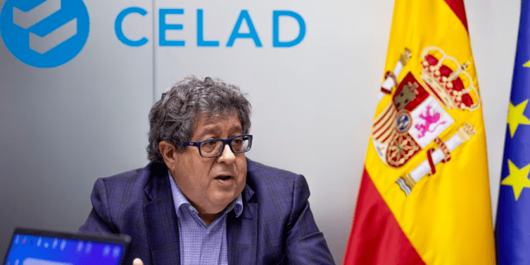 Piden el cese al director de la CELAD mientras este se declara inocente