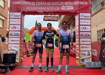 Fernando Zorrilla y Laura Gómez campeones de España de Duatlón Media Distancia