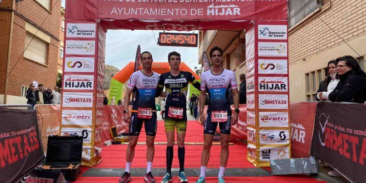 Fernando Zorrilla y Laura Gómez campeones de España de Duatlón Media Distancia