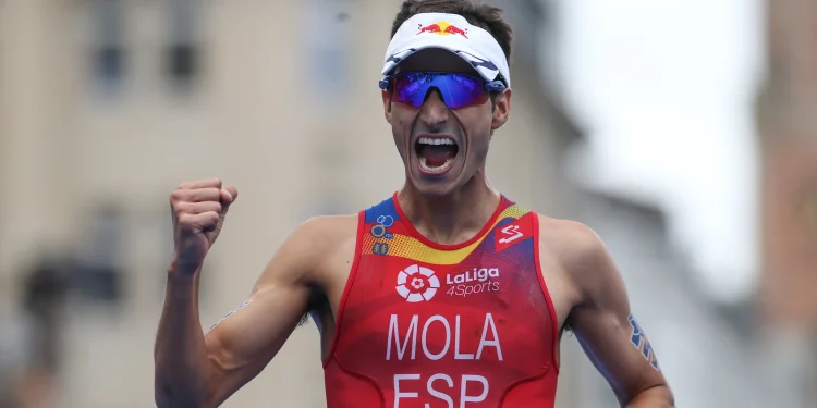 Mario Mola roza el sub 29′ en el 10K Gimnástica de Ulía