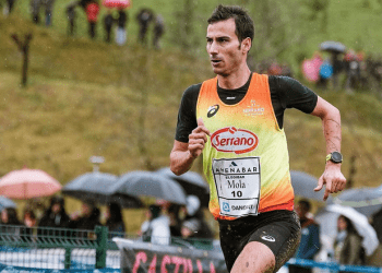 Mario Mola se queda en Lisboa sin la mínima europea de Media Maratón