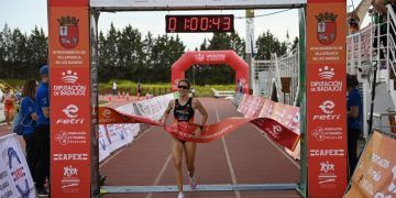 Marta Cabello y Saúl Escarabajal se llevan el último clasificatorio de Duatlón