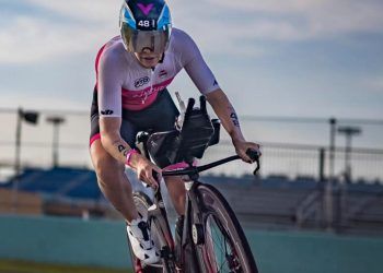 Marta Sánchez gana el IRONMAN Sudáfrica y se clasifica para el Mundial de Niza