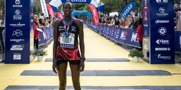 1.600 deportistas finalizan una Ibiza Media Maratón de récord