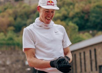 Hayden Wilde firma en Huelva el 5.000 más rápido corrido jamás por un triatleta