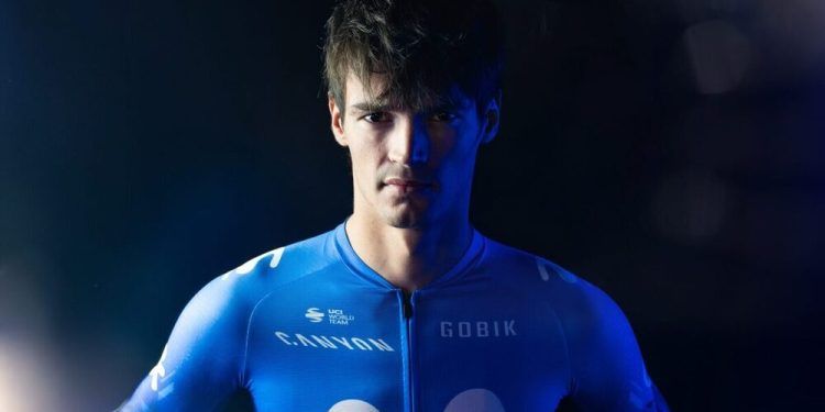 El ex triatleta Javier Romo disputará el Tour de Francia con el Movistar Team