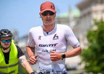 Gustav Iden no remonta el vuelo en IRONMAN 70.3 Les Sables d’Olonne-Vendée