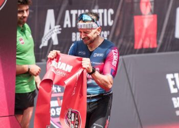 Antonio Benito ‘pone patas arriba’ el IRONMAN Vitoria-Gasteiz