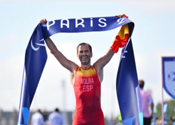 Dani Molina se proclama campeón paralímpico de Triatlón