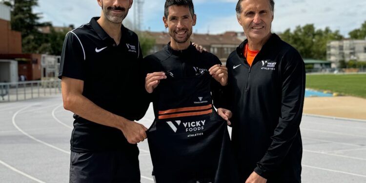 El atleta Javi Guerra ficha por el Vicky Foods Athletics en sus últimos años como profesional