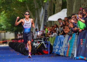 El Triatlón está cambiando: Golpe de juventud en el Nacional Olímpico de Banyoles