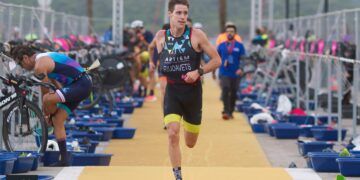 Los medallistas Riudavets y Molina: grandes anfitriones del Artiem Half Menorca 2024