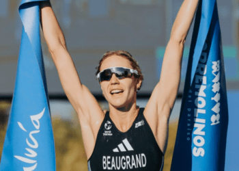 Cassandre Beuagrand es la nueva campeona del mundo de Triatlón