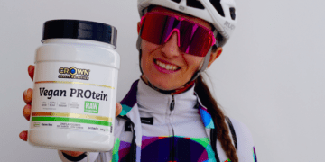 Crown Sport Nutrition lanza la Vegan PROtein RAW: proteína vegana de alta calidad