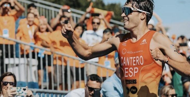 Grandes triatletas en la salida de la San Silvestre Vallecana en busca de sus mejores marcas