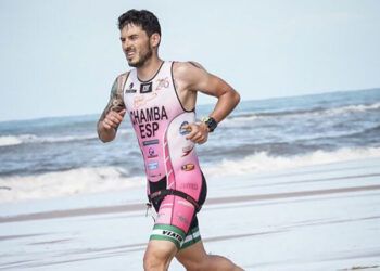 Una mujer gana la general del Mundial de Ultraman con un español venciendo en hombres