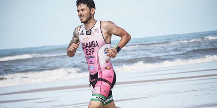 Una mujer gana la general del Mundial de Ultraman con un español venciendo en hombres