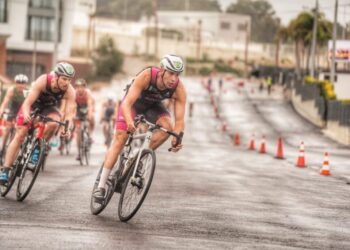 Trifluvial en hombres y Diablillos en mujeres lideran la Liga Nacional de Duatlón