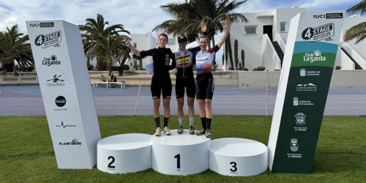 Tim Smeenge y Tessa Kortekaas se llevan la 23ª edición de la 4 Stage MTB Race Lanzarote