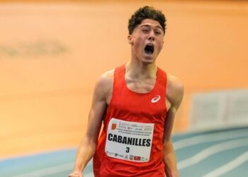 El triatleta Xavi Cabanilles: nuevo récord de España en pista cubierta