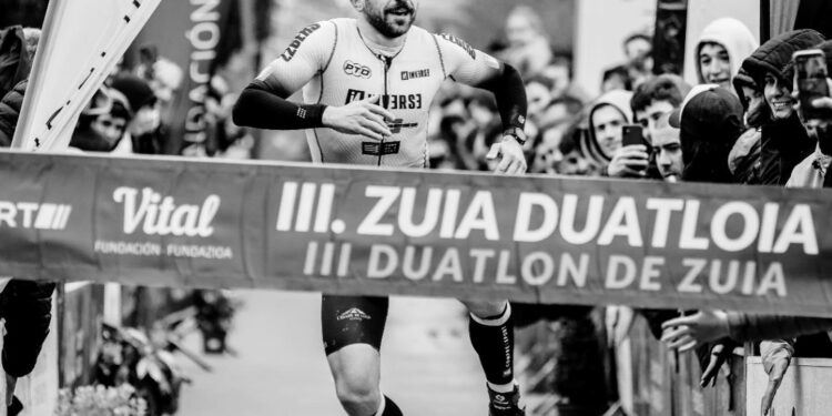 Gran nivel en la línea de salida del Duatlón de Zuia a tres semanas para su celebración