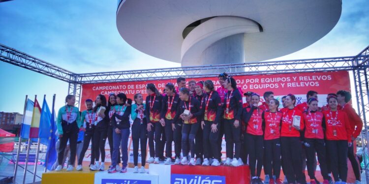 Diablillos de Rivas en mujeres y Cidade de Lugo Fluvial en hombres lideran la Liga Nacional de Duatlón a falta de dos jornadas