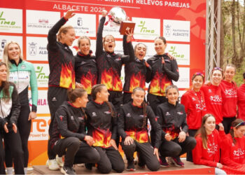 Diablillos de Rivas y Peñota Dental Alusigma vencen la La Liga Nacional de Duatlón 2025