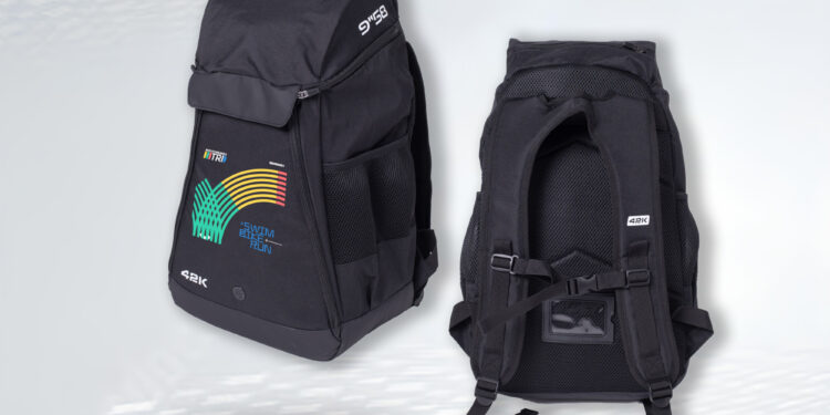 Mediterránea Triatlón y su «MTRI Pack»: inscripción a Alicante, València y Castellón con esta mochila de regalo