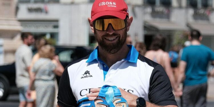 La Copa del Mundo de Lievin tendrá una exhibición de Triatlón Paralímpico donde estará el español Eduardo Oliva