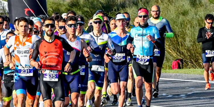 Roberto Mohedano y María Florencia Díaz se llevan el Campeonato de Madrid de Duatlón Media Distancia