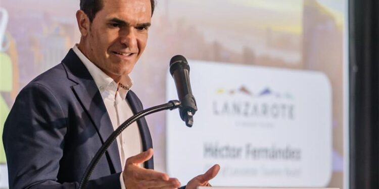 Héctor Fernández de Turismo Lanzarote nos confiesa la importancia del turismo deportivo