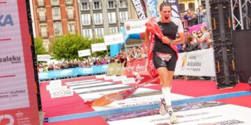 La selección española para el Europeo de Triatlón Media Distancia y Acuatlón de Pamplona
