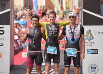 El 38º TradeInn Zarauzko Triatloia: a escena el 14 de junio con un plantel mundial en su línea de salida