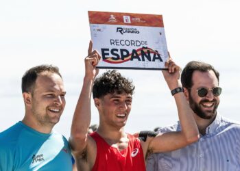 Xavi Cabanilles vuelve a batir un récord de España en el rapidísimo circuito de Oliva Nova