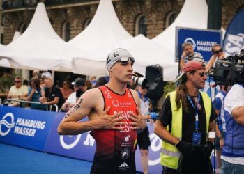 Esteban Basanta se queda a 10 segundos de la gloria en Huatulco